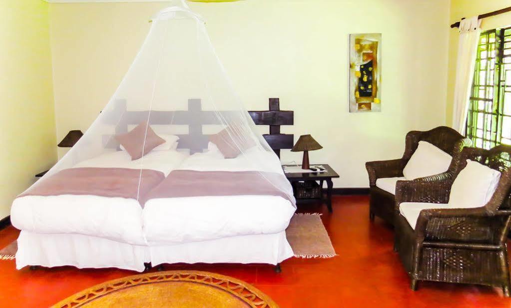 Woodlands Lilongwe Hotel Ngoại thất bức ảnh