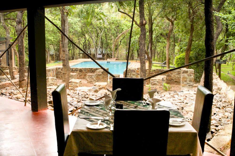 Woodlands Lilongwe Hotel Ngoại thất bức ảnh